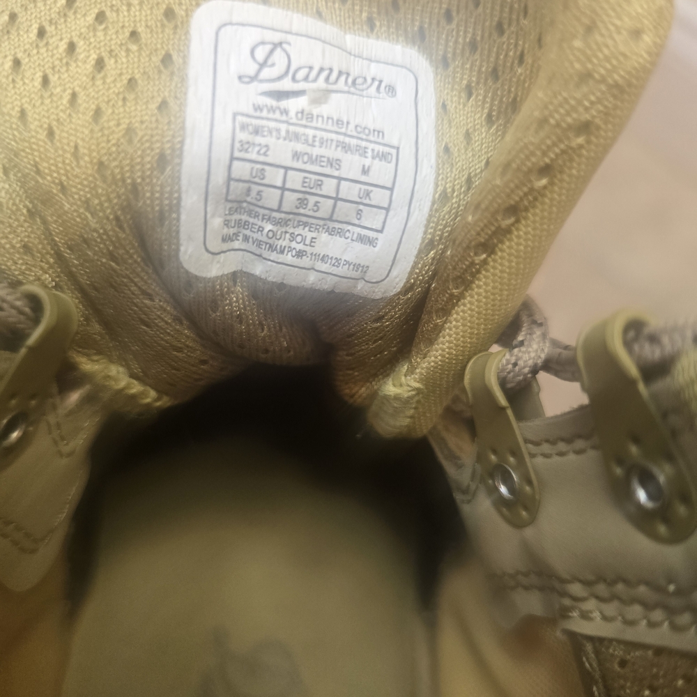 Danner Women's Jungle 917 Lifestyle Boot Prairie Sand Women's Size 8.5 - Picture 7 of 7